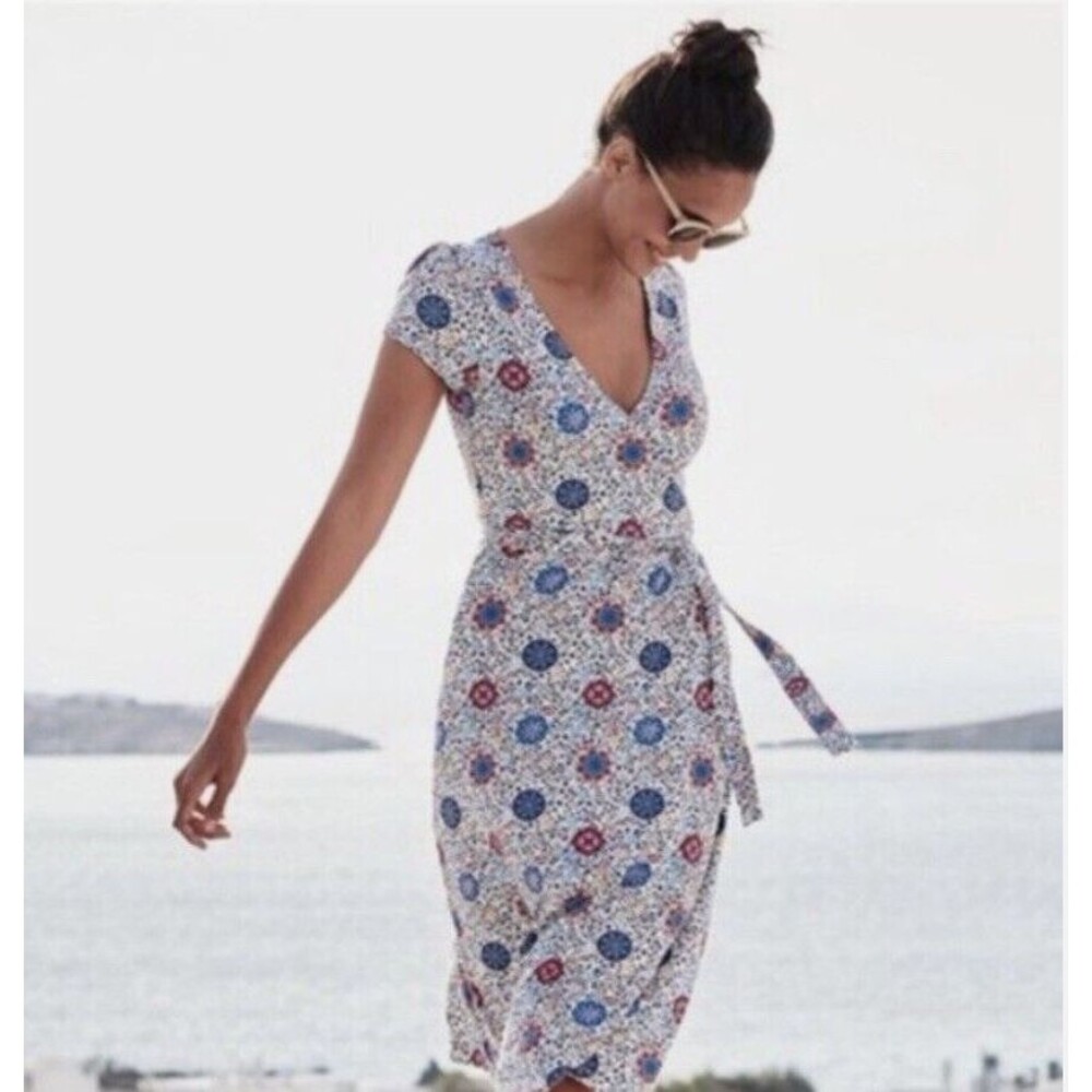 Boden Wrap Midi Dress Sz 8 Long White Blue Mosaic Floral Resortwear Prep Office